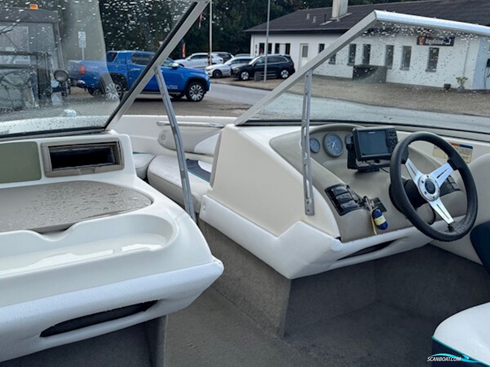 Bayliner 1802 Capri LS  Bowrider med 120 hk Mercury Force - sælges engros