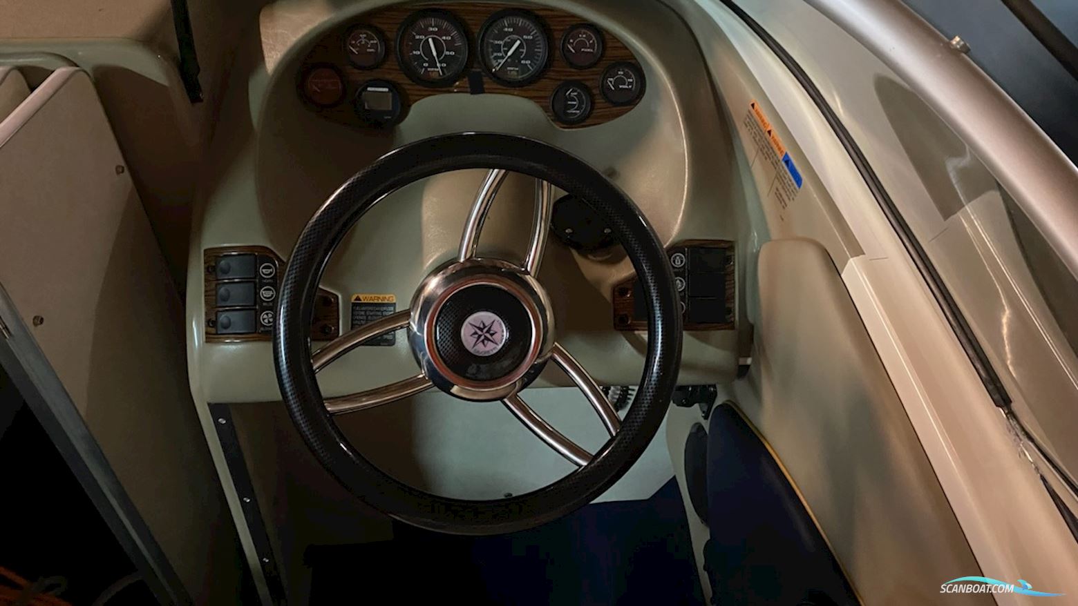 Bayliner 2052 LS "40th Anniversary"