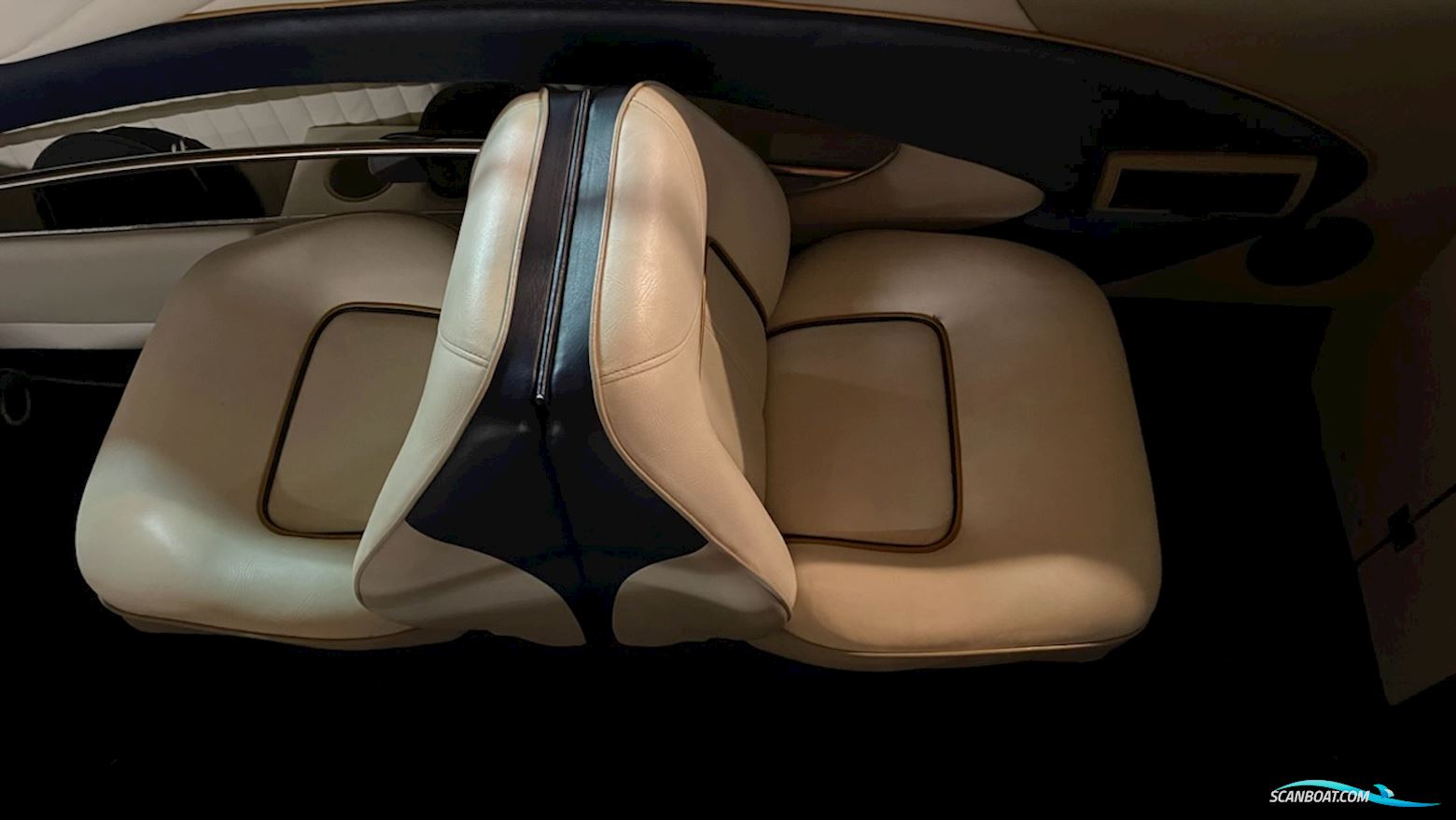 Bayliner 2052 LS "40th Anniversary"