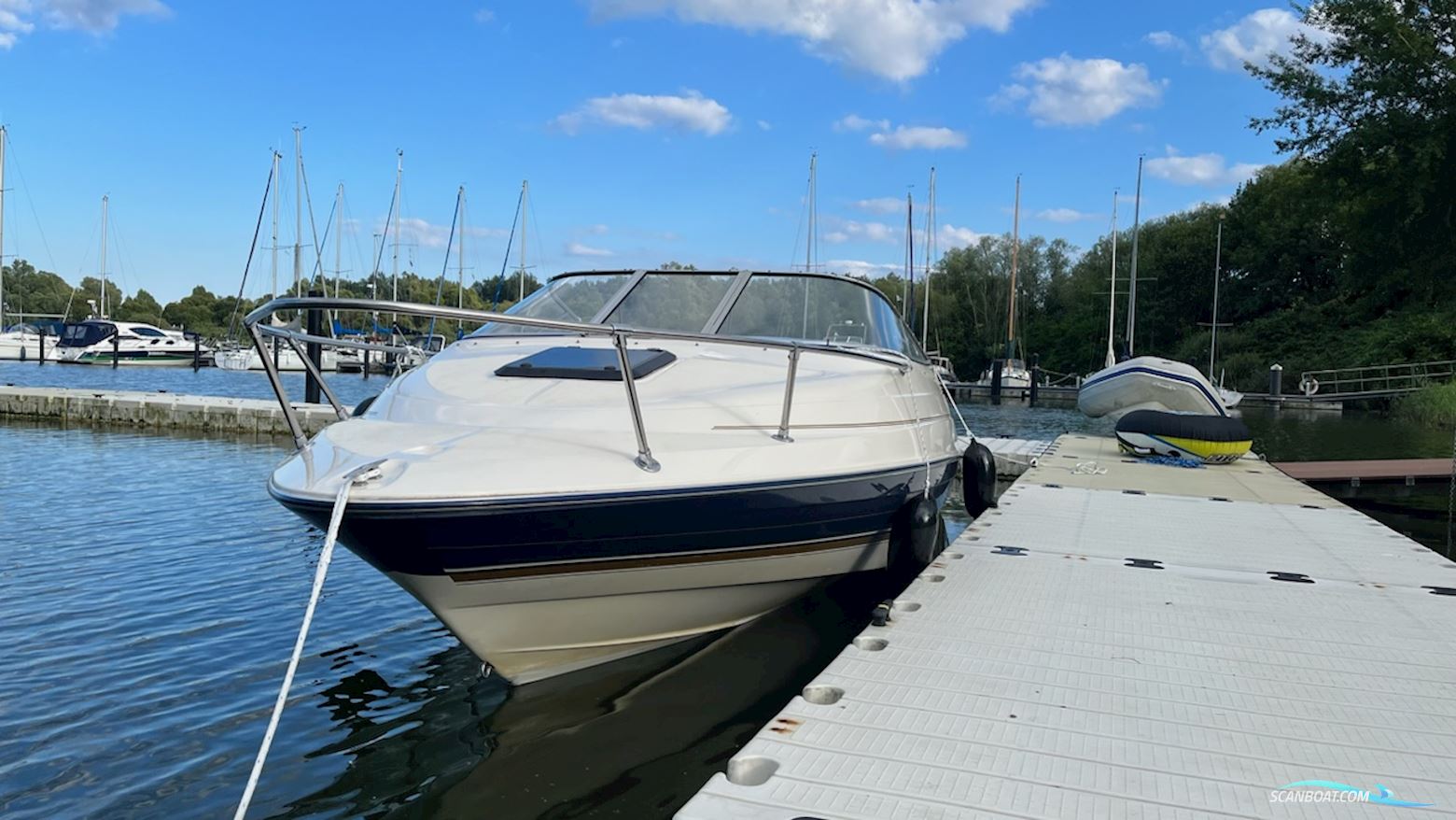 Bayliner 2052 LS "40th Anniversary"