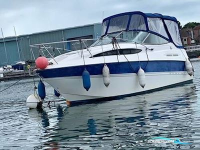 Bayliner 245 Motorboten 2006, met Mercruiser motor, United Kingdom