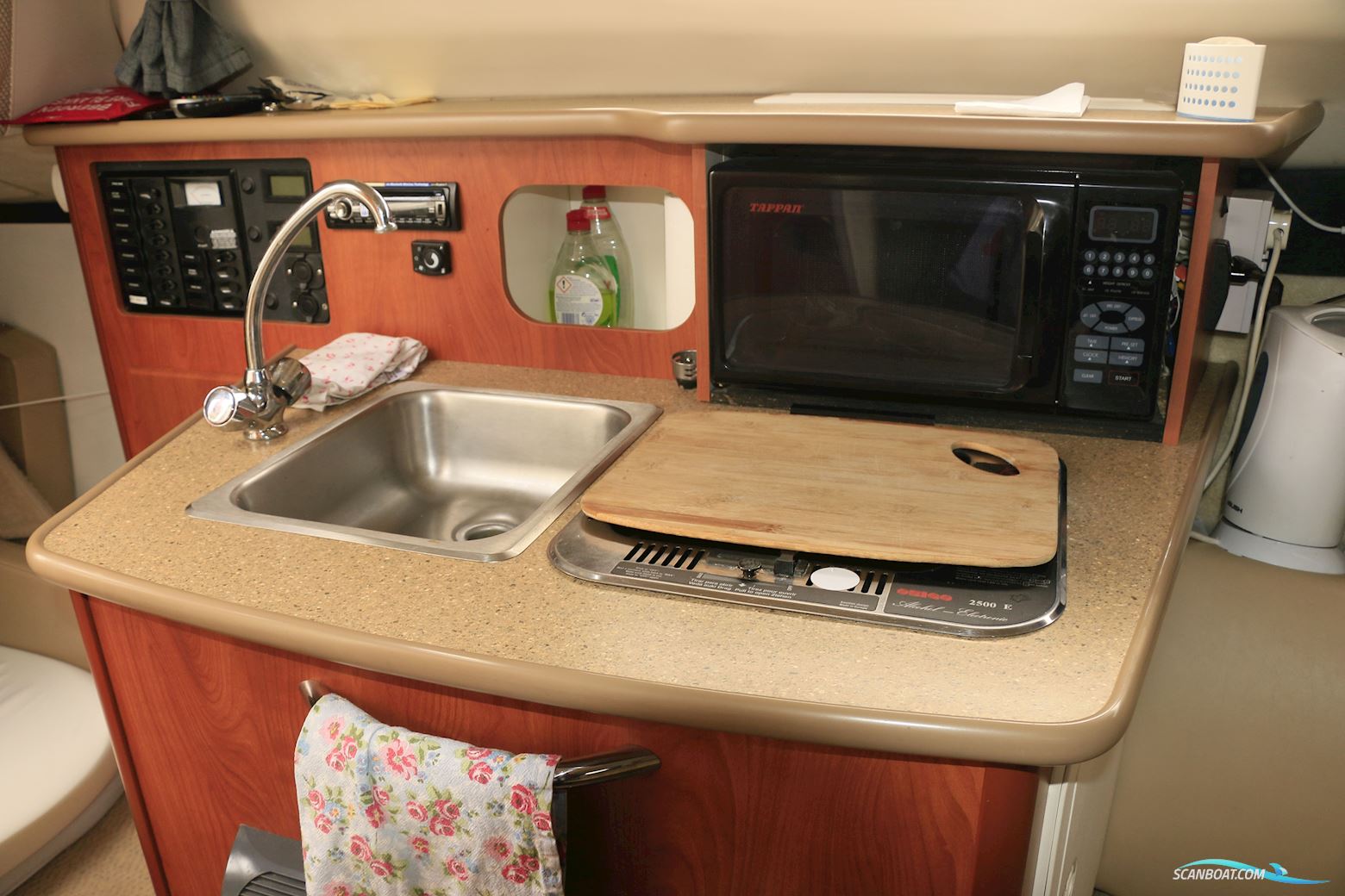 Bayliner 245