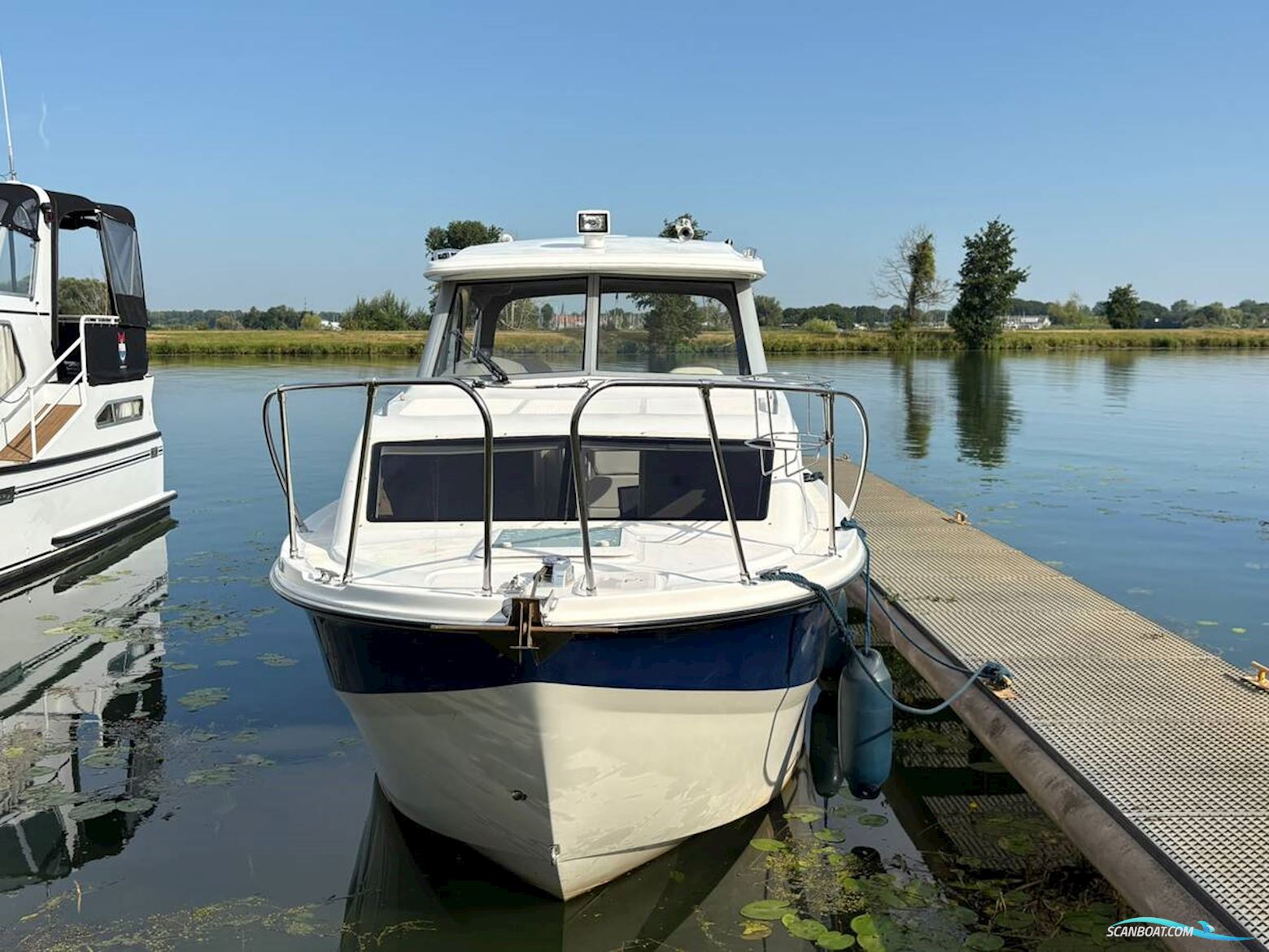 Bayliner 246 Discovery