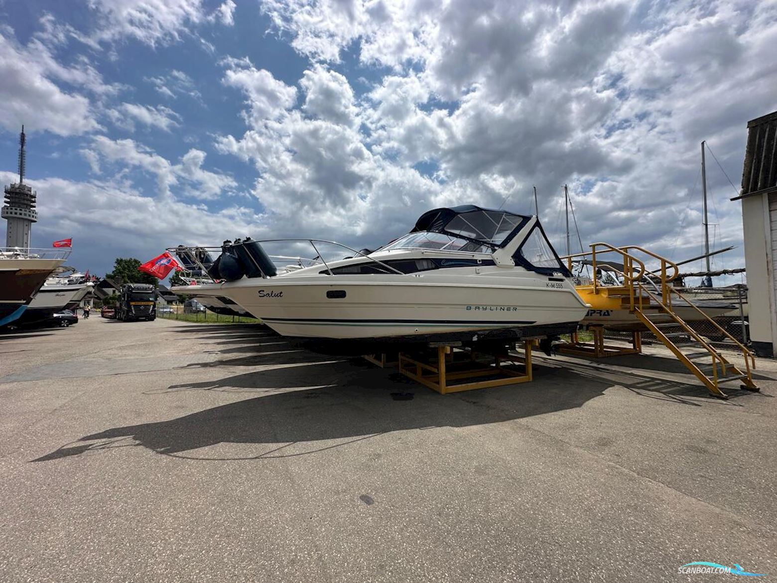Bayliner 2655 Ciera Motorboten 1995, The Netherlands