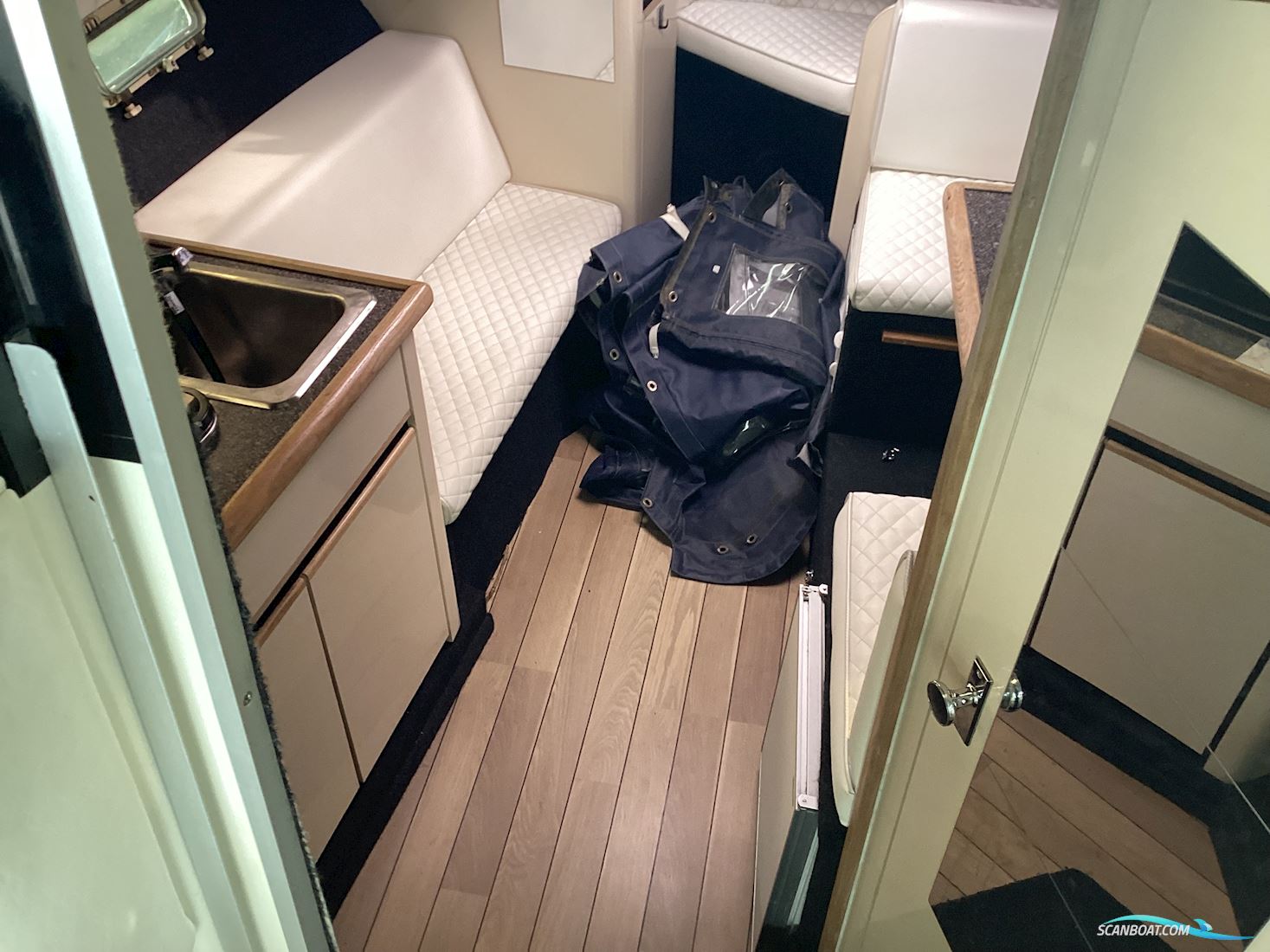 Bayliner 2655 Wide Body