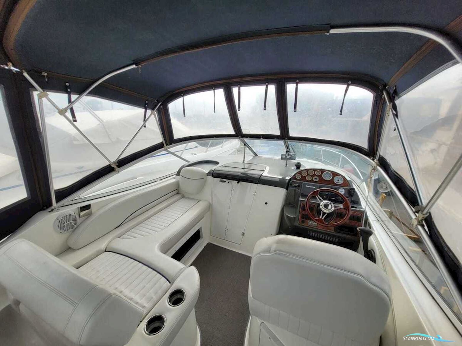 Bayliner 275