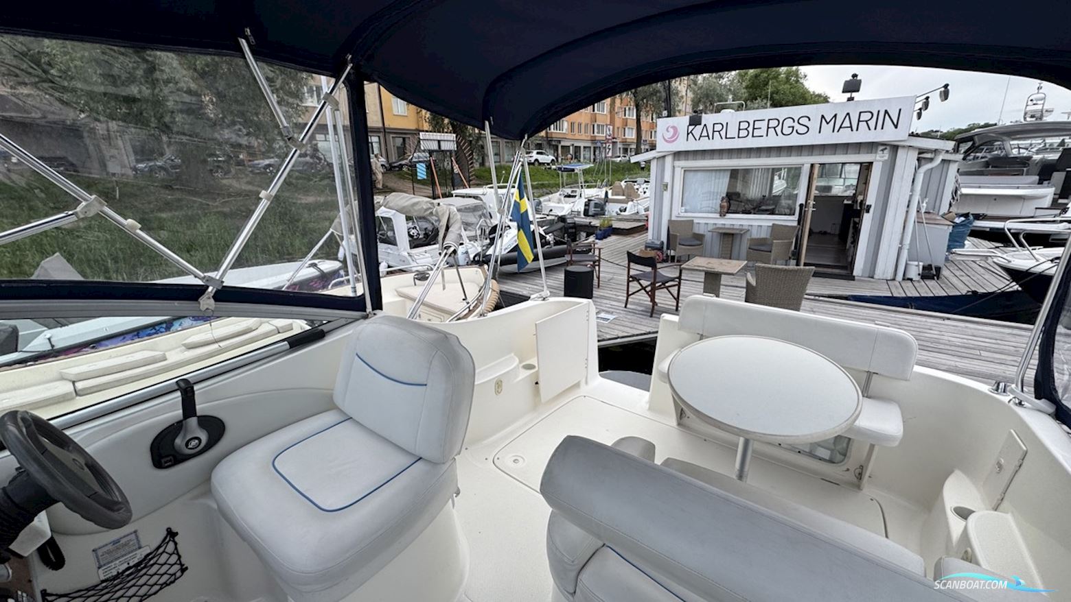 Bayliner 275C