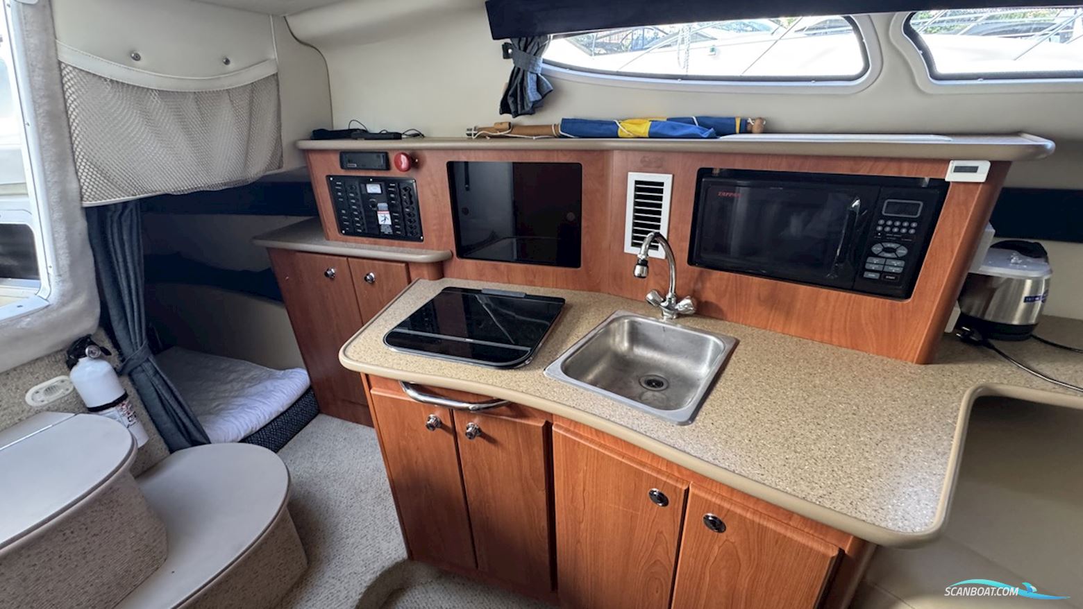 Bayliner 275C