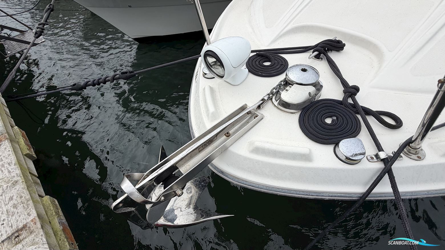 Bayliner 285