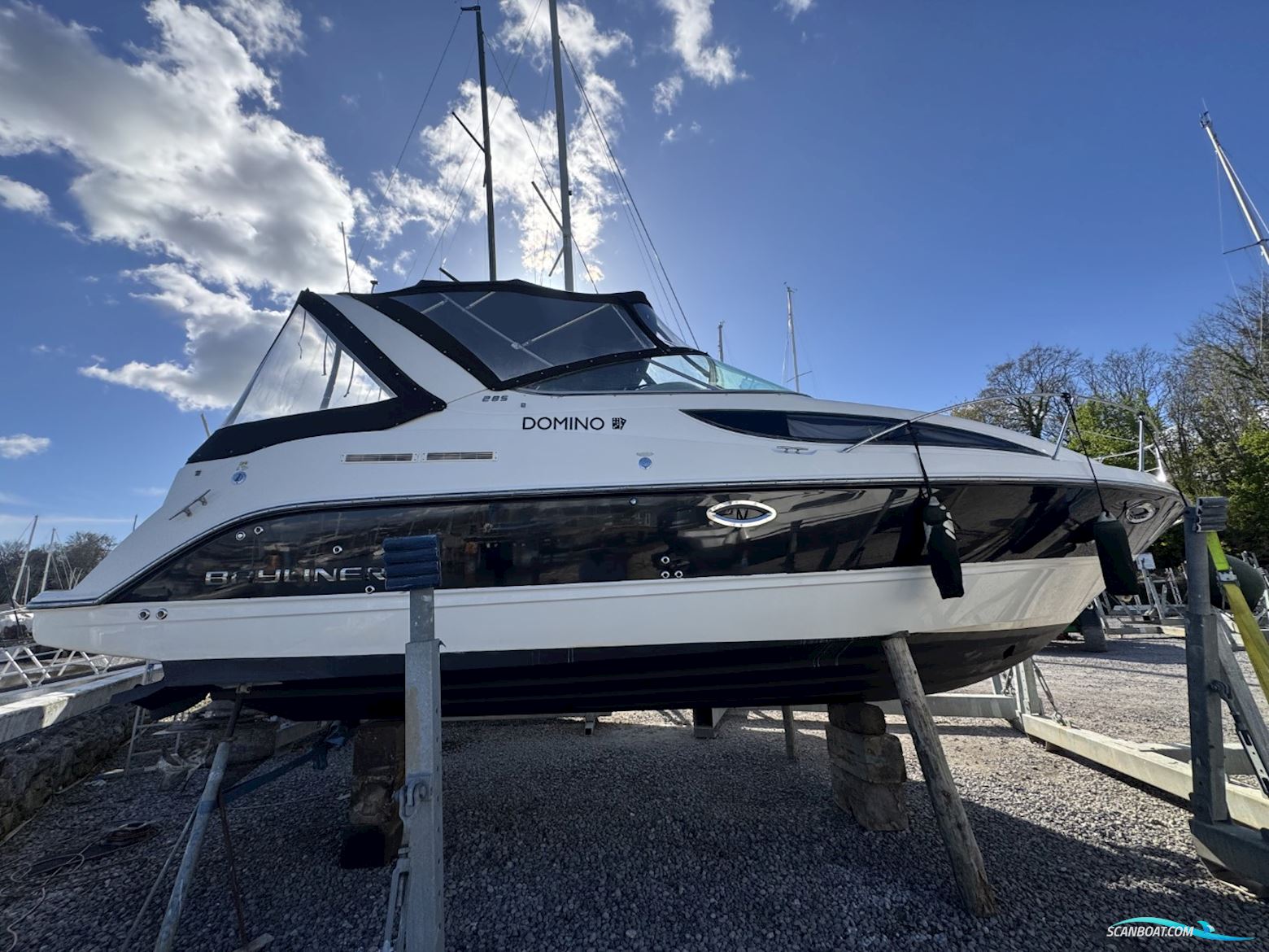 Bayliner 285 Motorboten 2009, met Mercruiser motor, United Kingdom