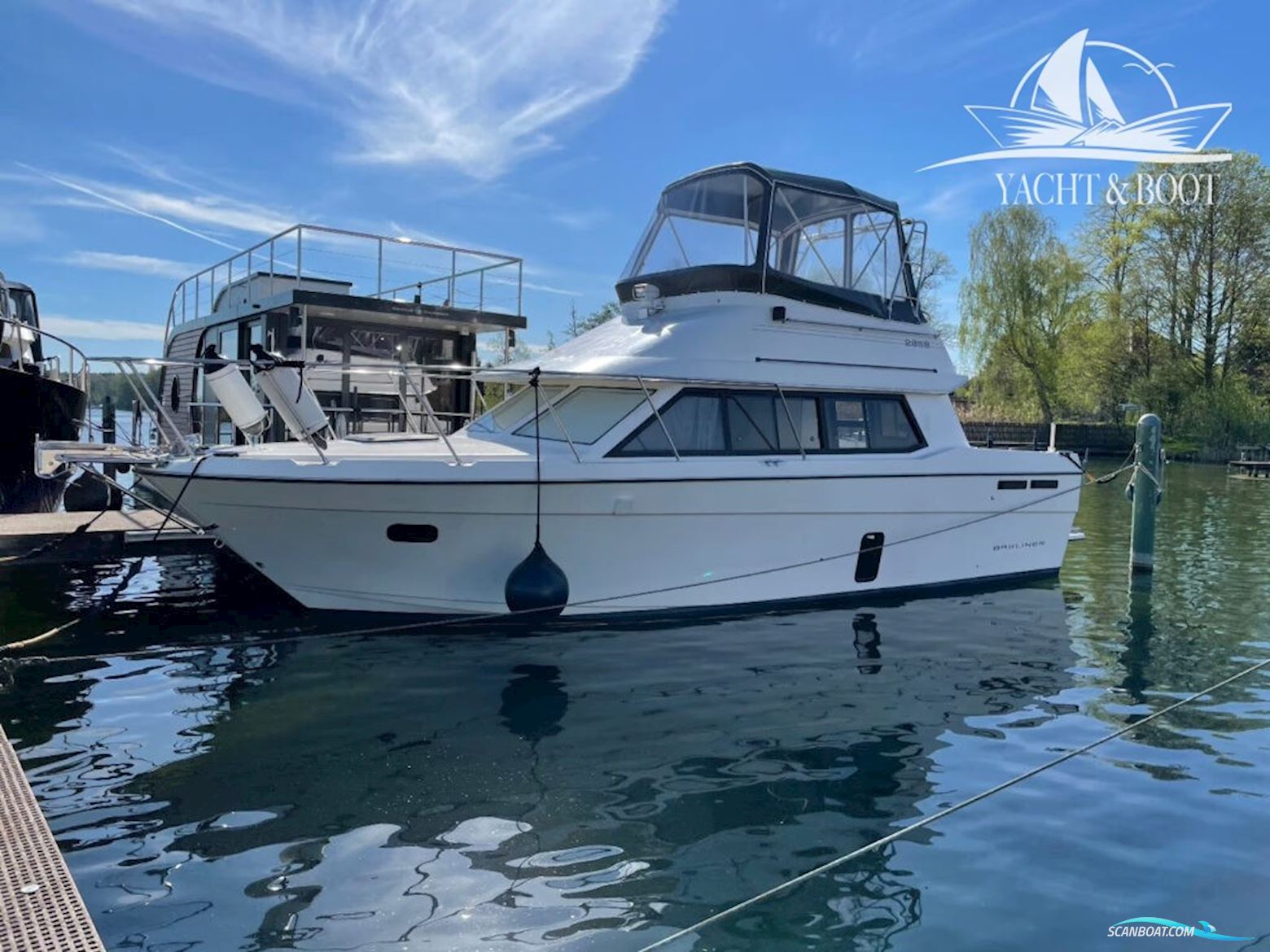 Bayliner 2858 Flybridge Motorboten 1994, met Mercruiser motor, Duitsland