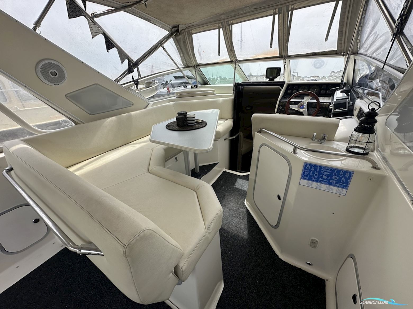 Bayliner 3055 Sunbridge