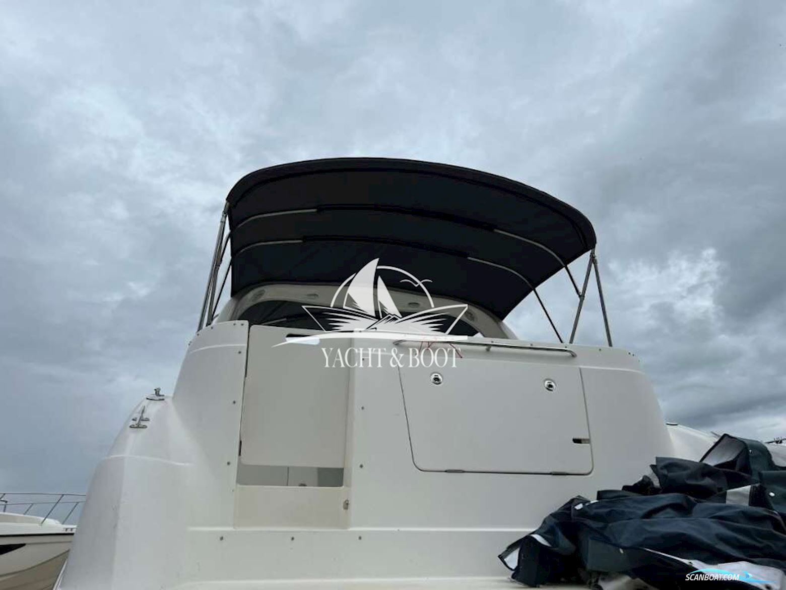 Bayliner 325