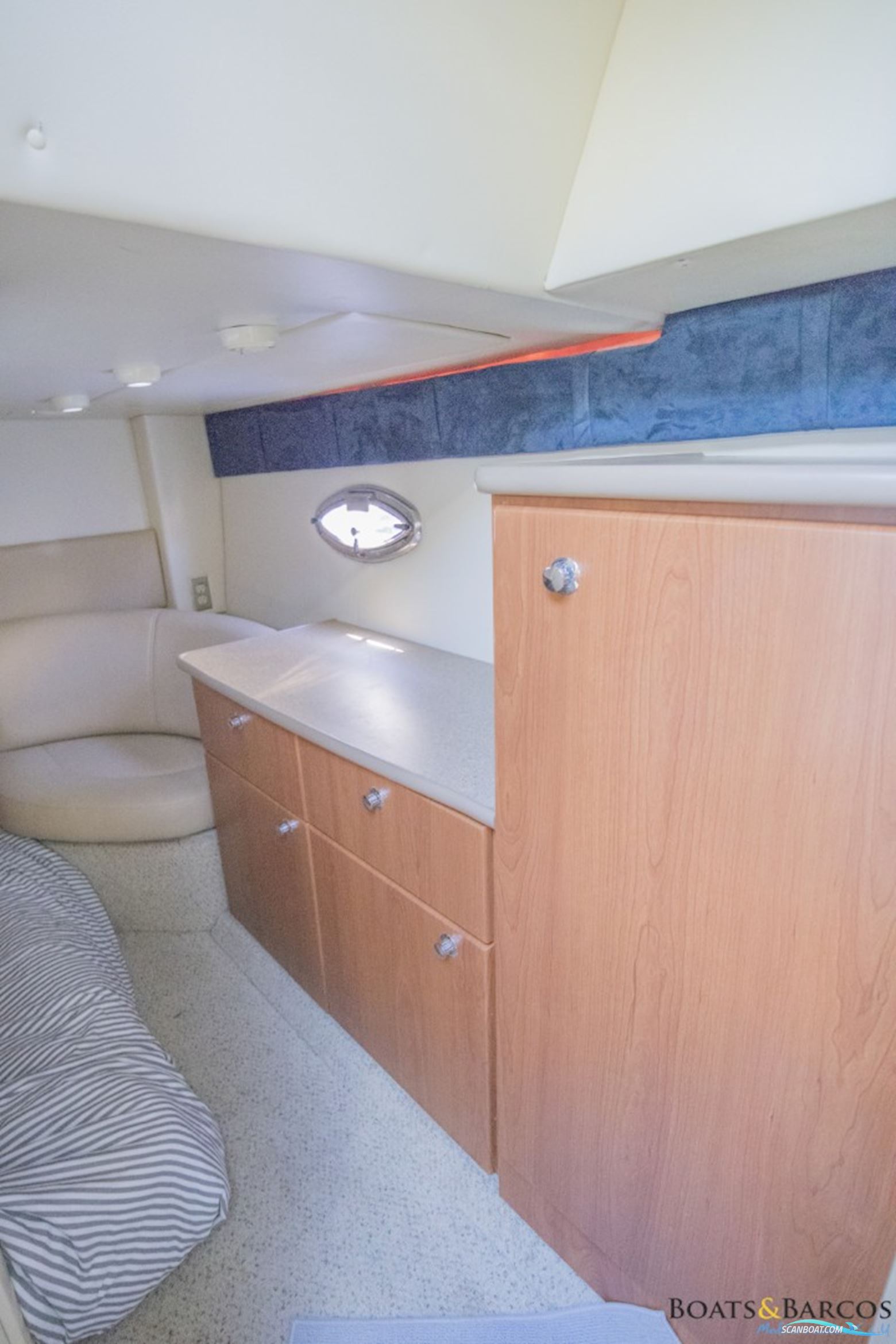 Bayliner 325