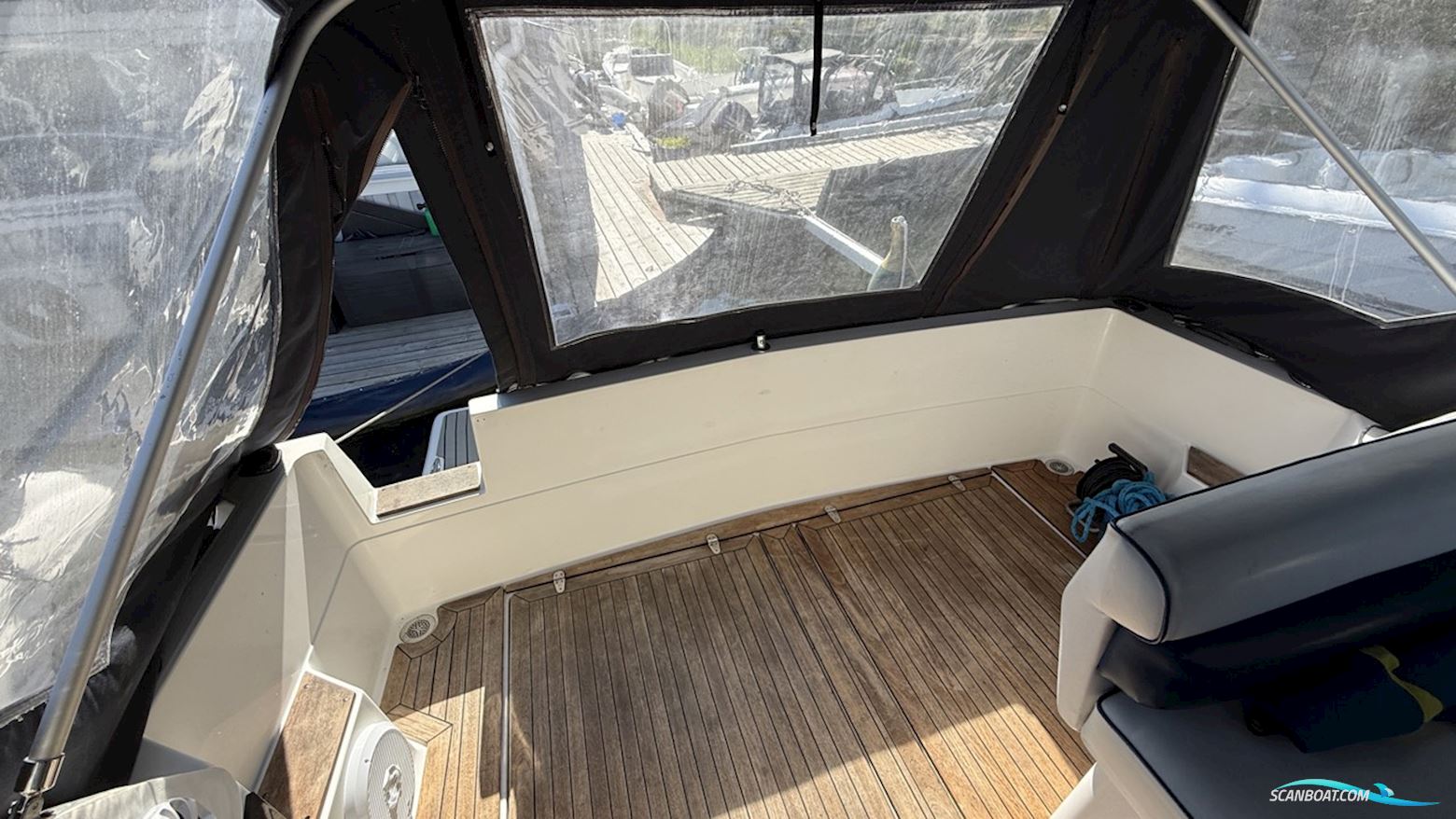 Bayliner 3250 Avanti Sunbridge