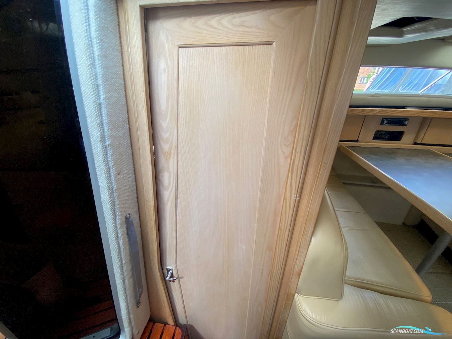 Bayliner 3255 Avanti