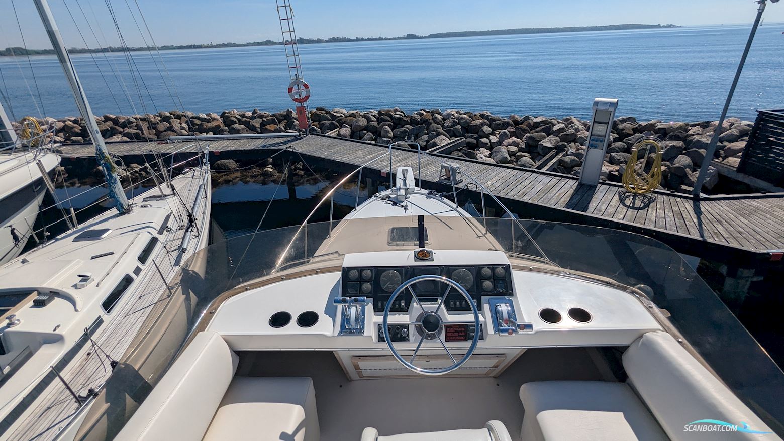 Bayliner 3288 Flybrigde