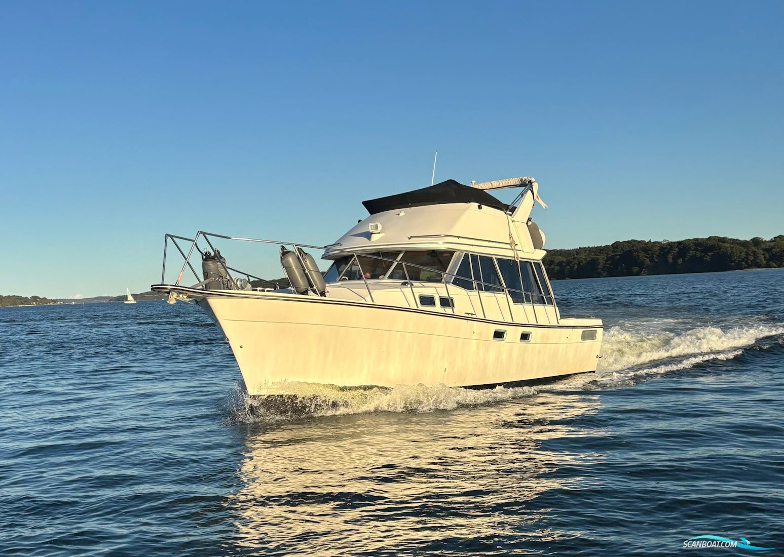 Bayliner 3288 Flybrigde