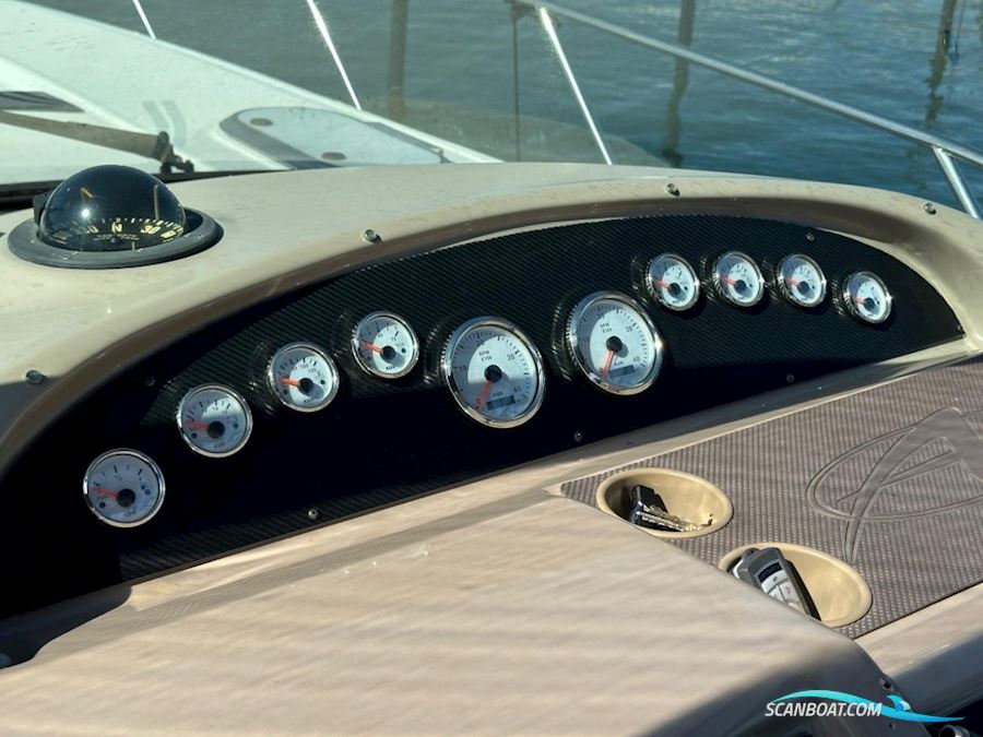 Bayliner 4085 Avanti