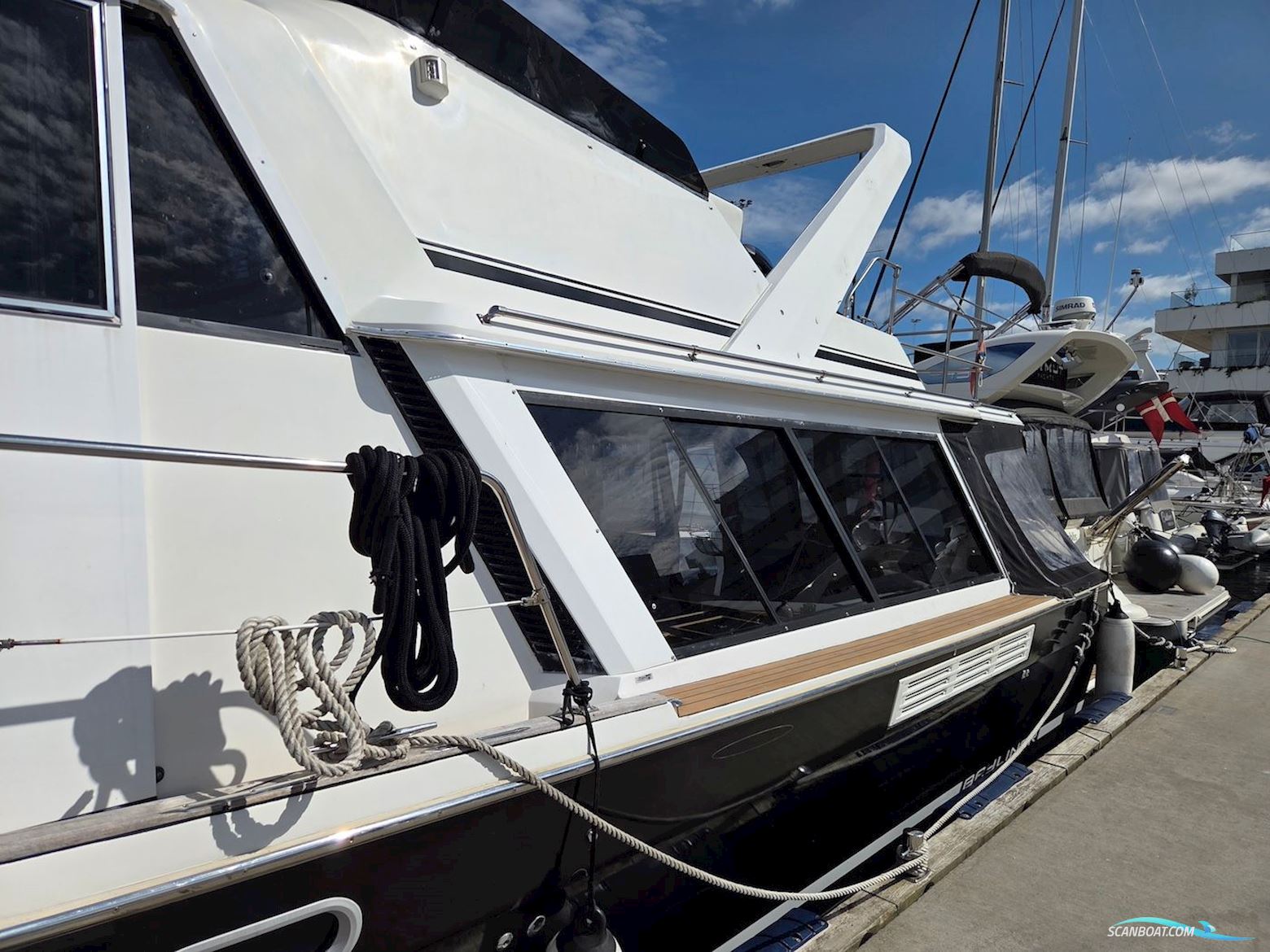 Bayliner 4588 Pilothouse