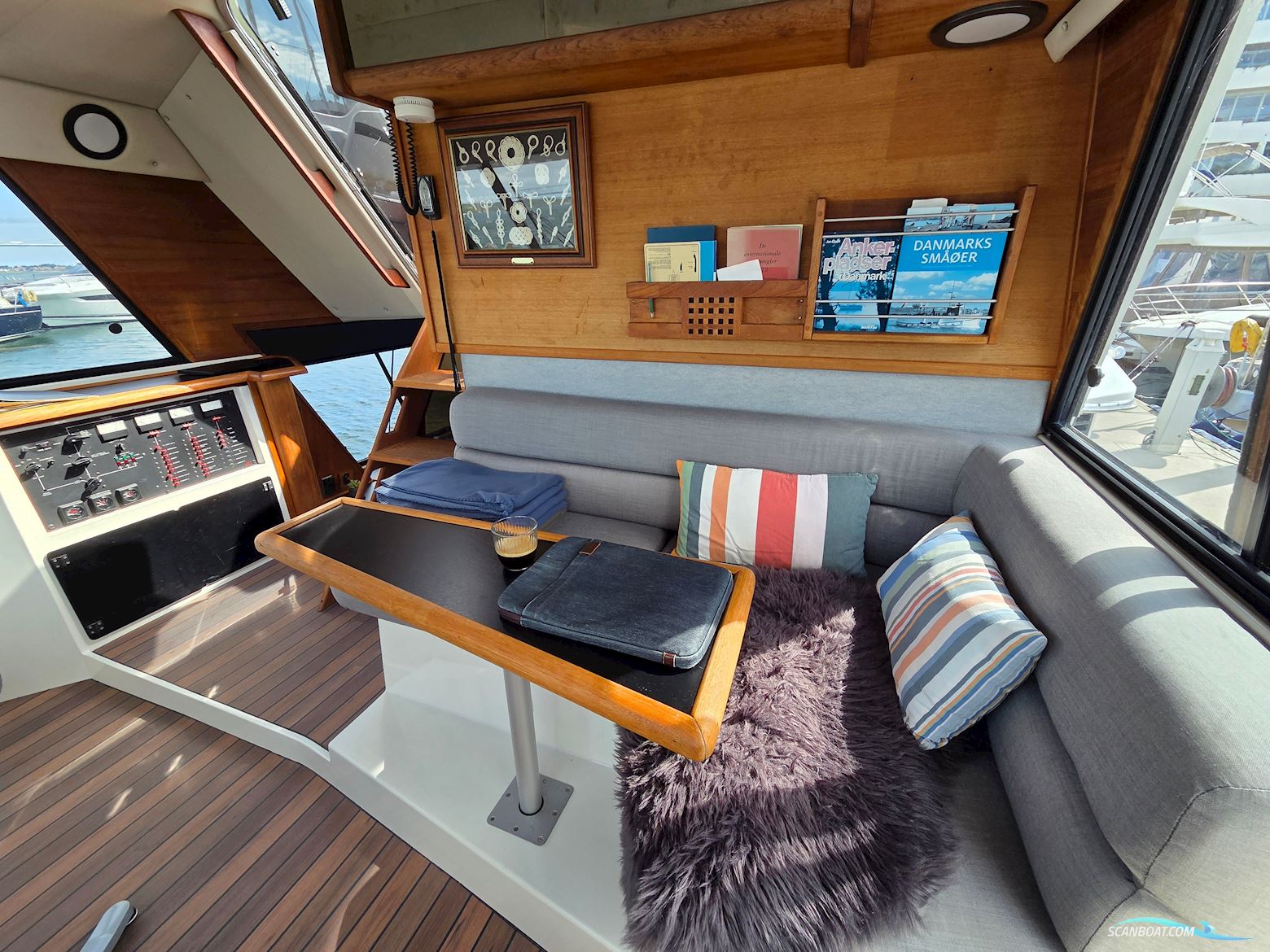 Bayliner 4588 Pilothouse