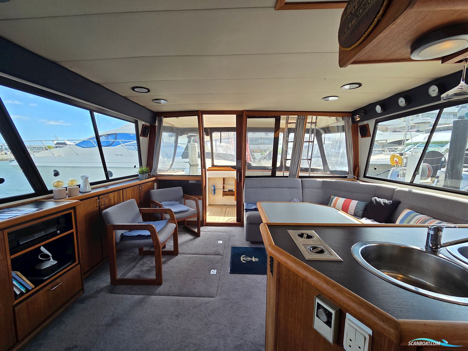Bayliner 4588 Pilothouse