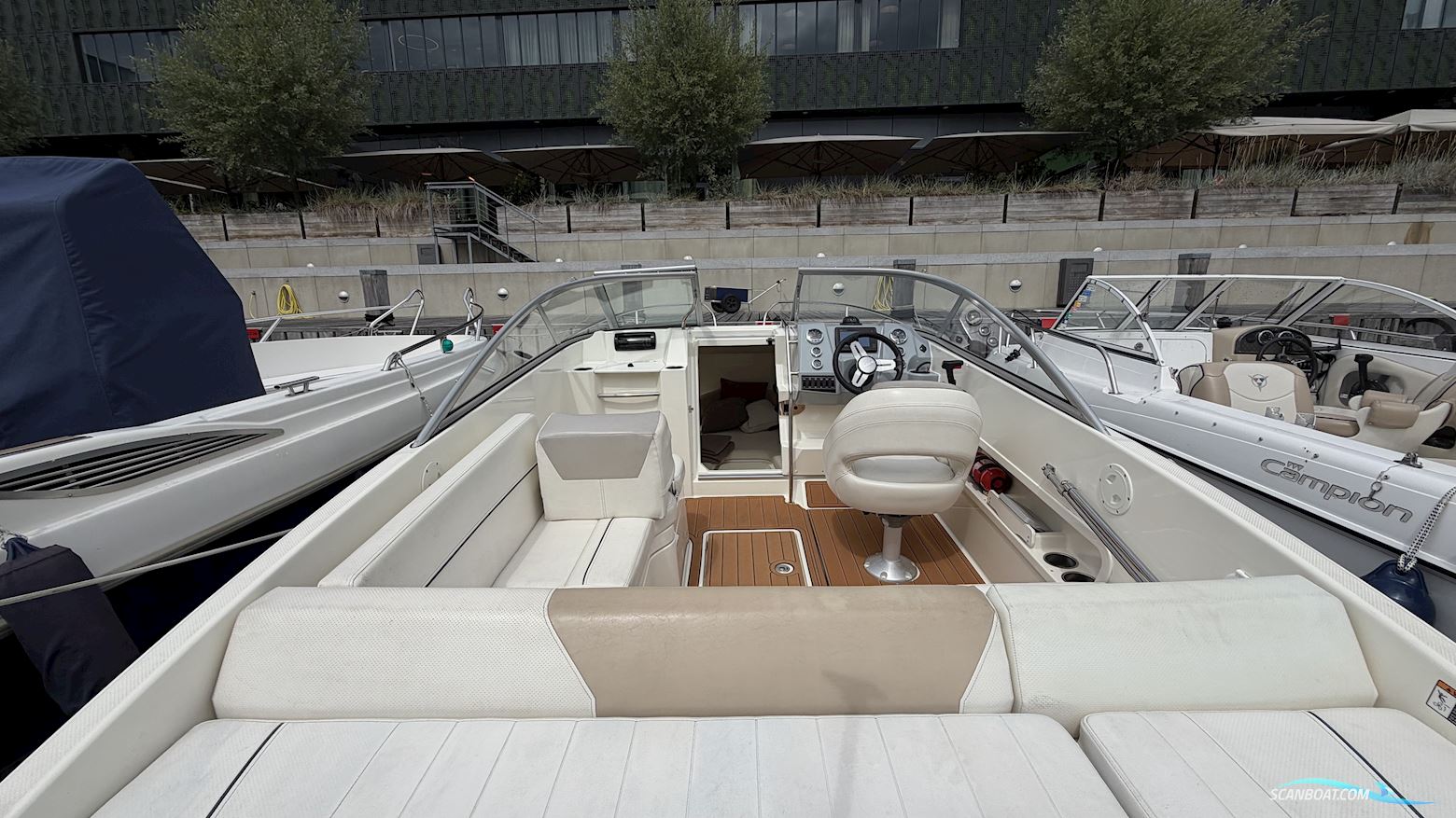 Bayliner 642 Cuddy