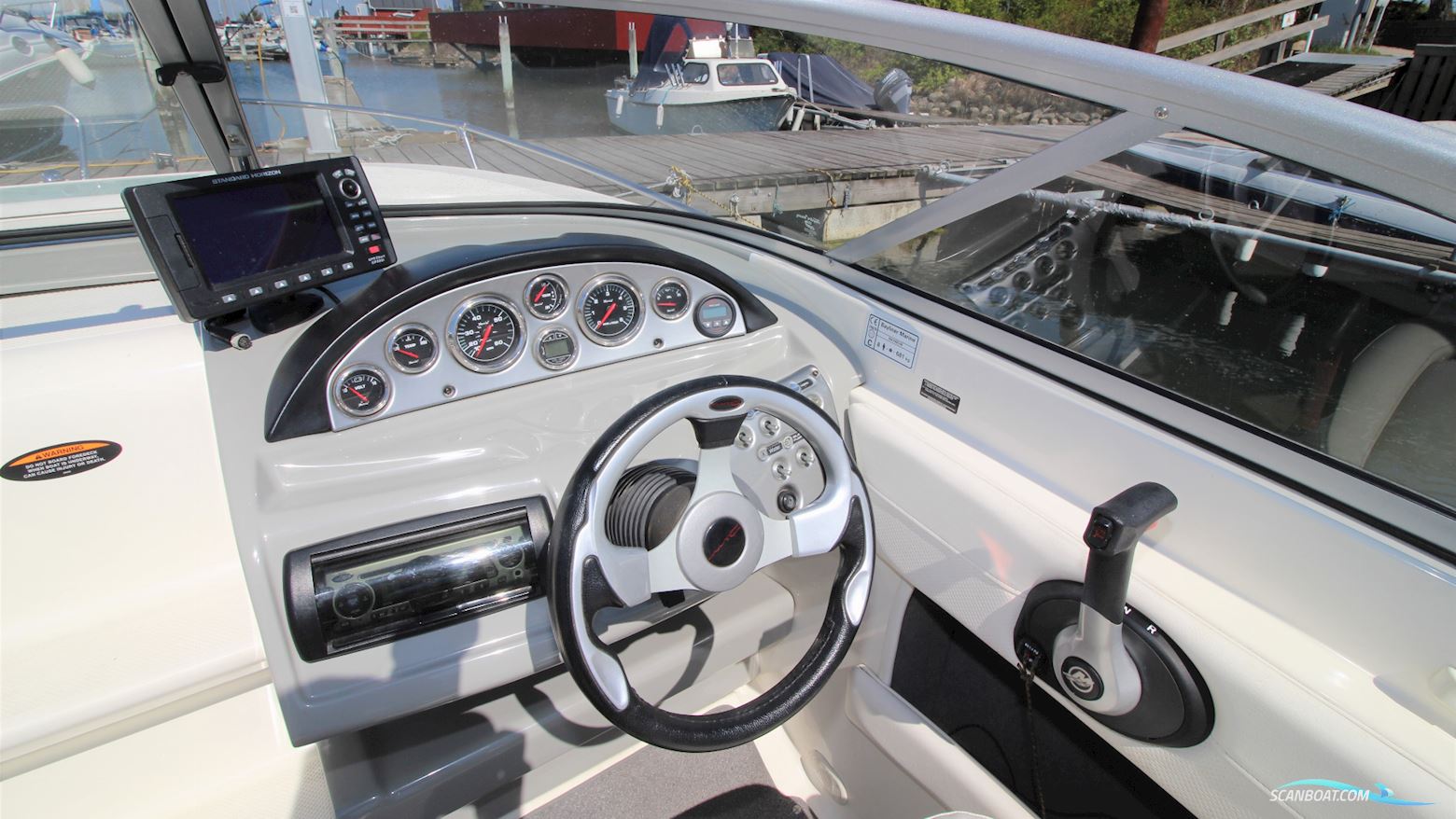 Bayliner 652 Daycruiser