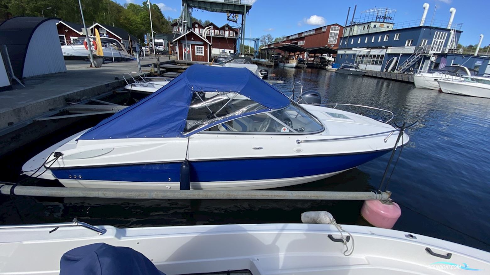Bayliner 652