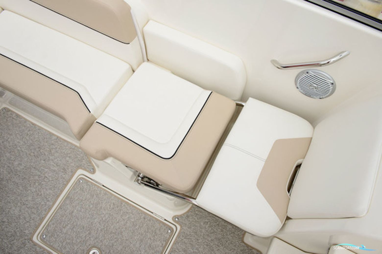 Bayliner 742R Cuddy med MerCruiser sterndrive