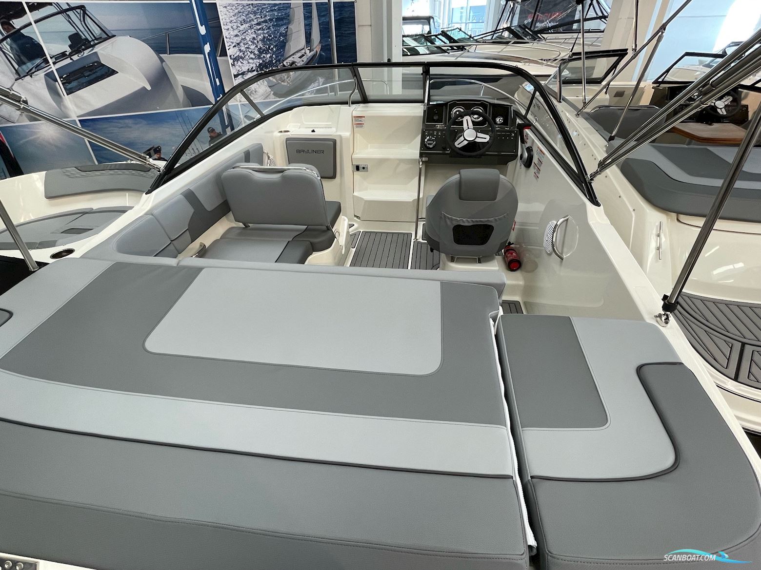 Bayliner Bayliner VR5 Cuddy