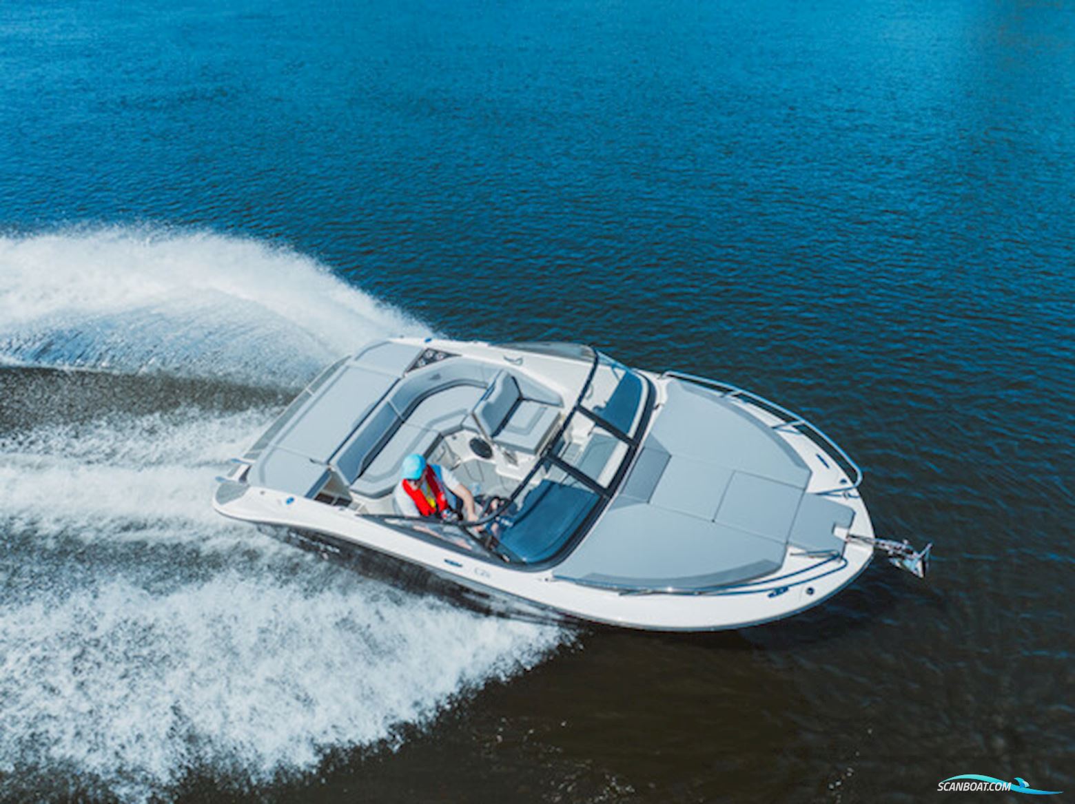 Bayliner C21 Cuddy med Mercruiser sterndrive