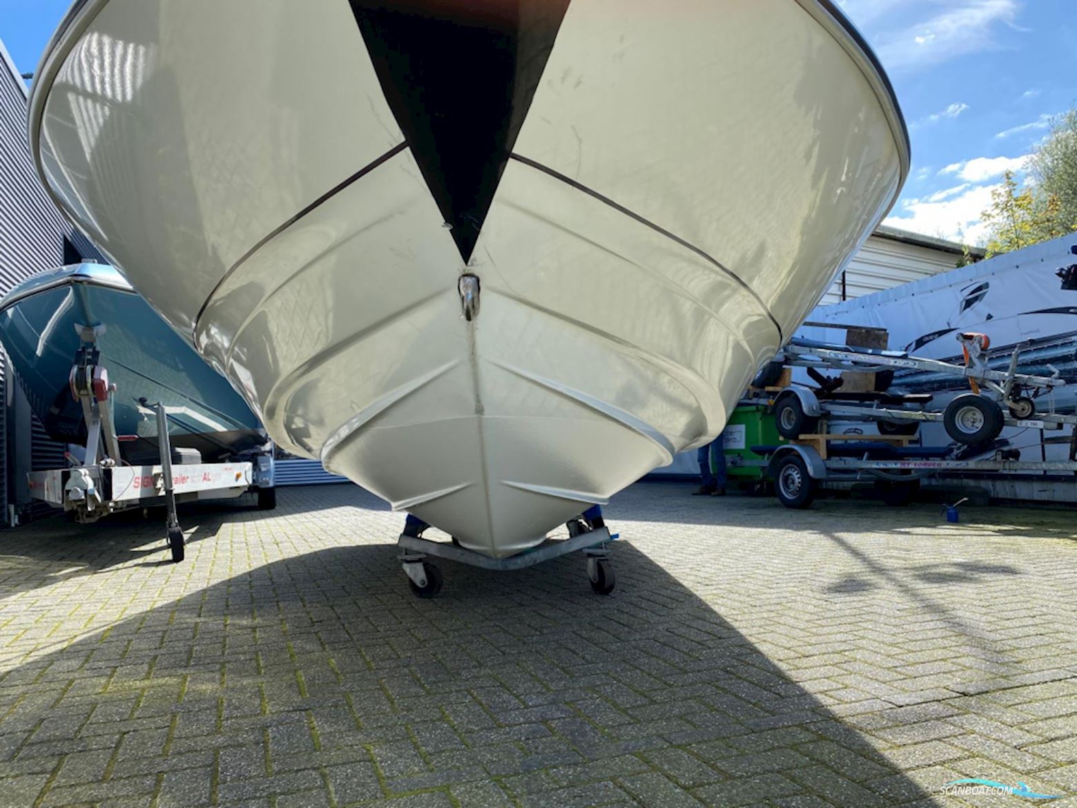 Bayliner Capri Bowrider