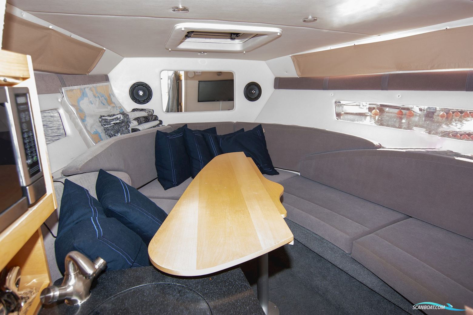 Bayliner Ciera 8 