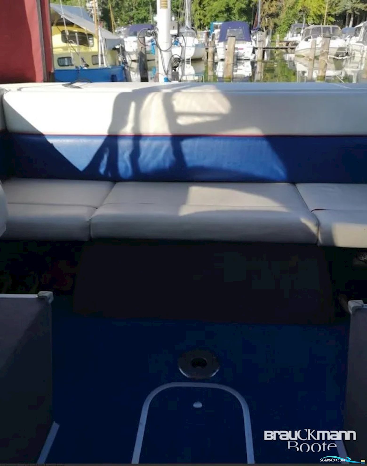 Bayliner Classic 2252