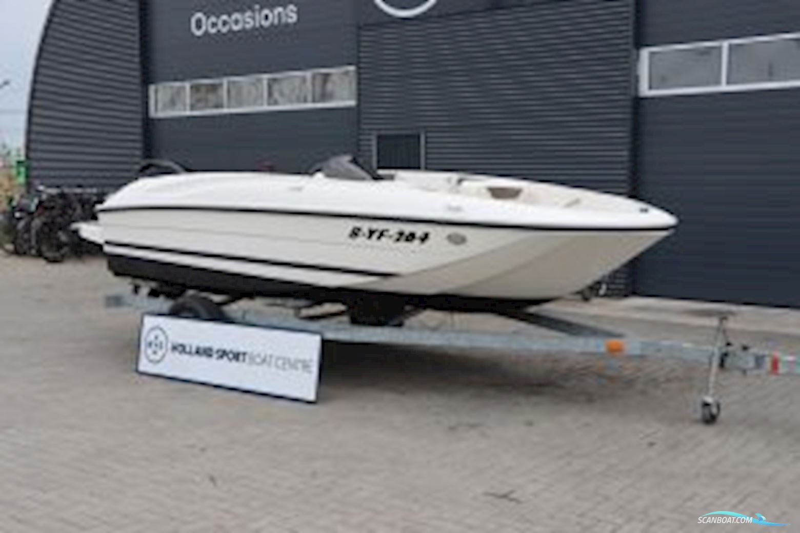 Bayliner Element E-16