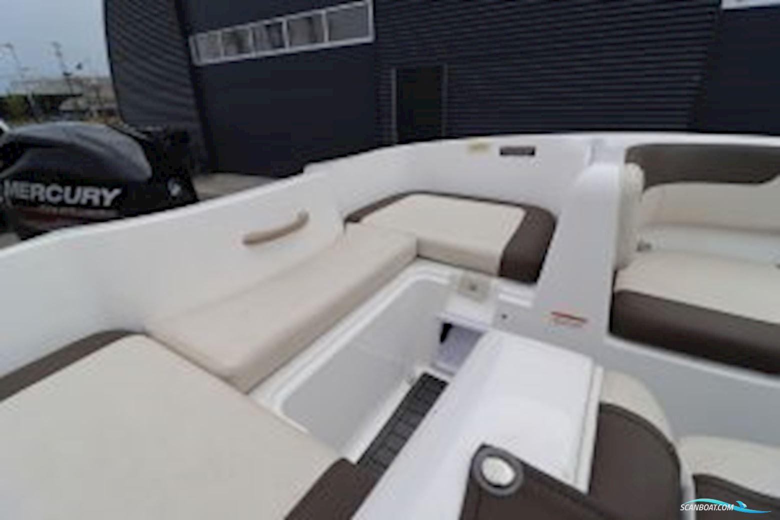 Bayliner Element E-16