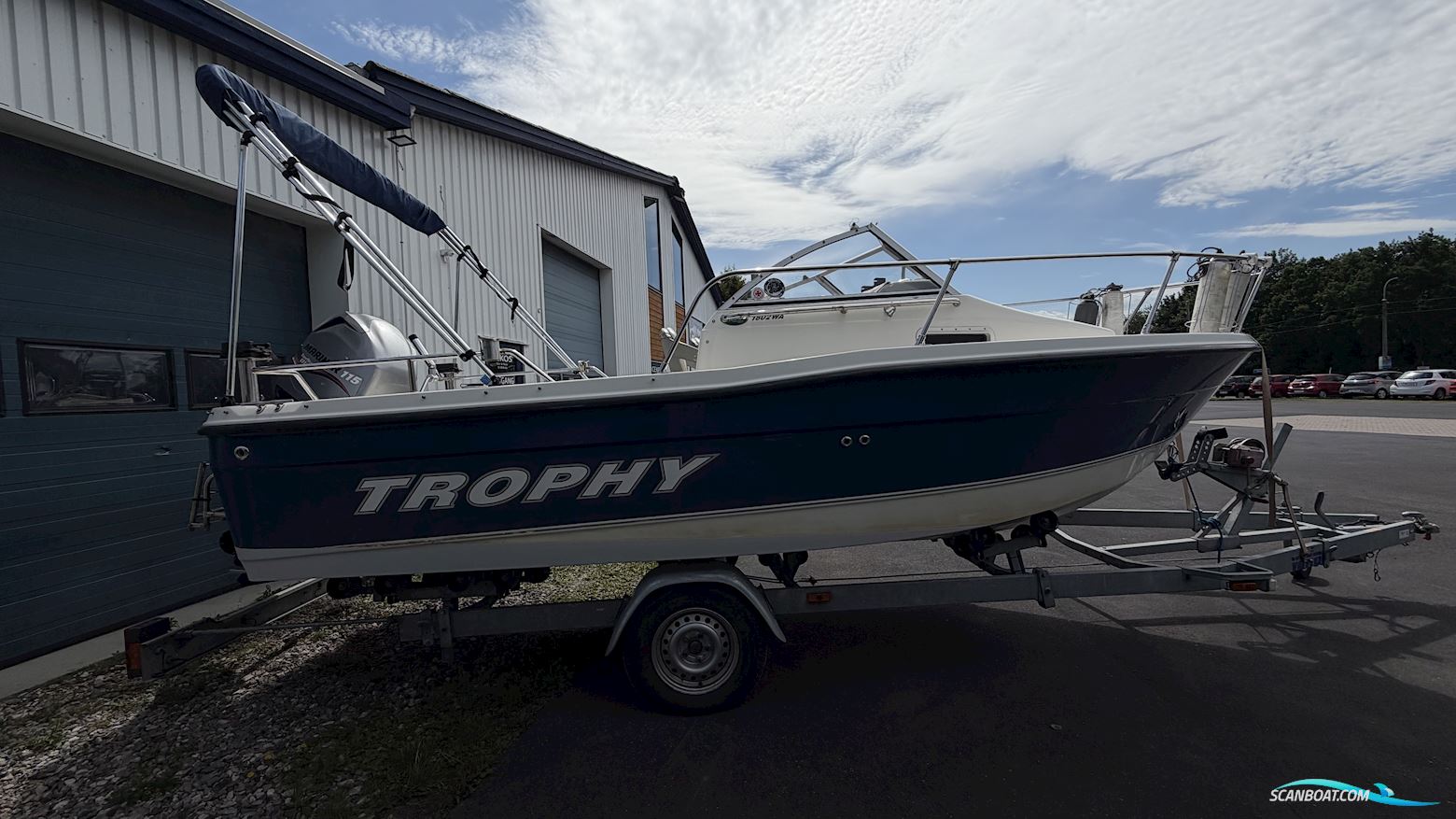 Bayliner Trophy