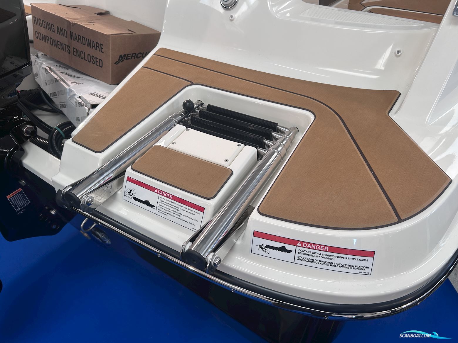 Bayliner V20