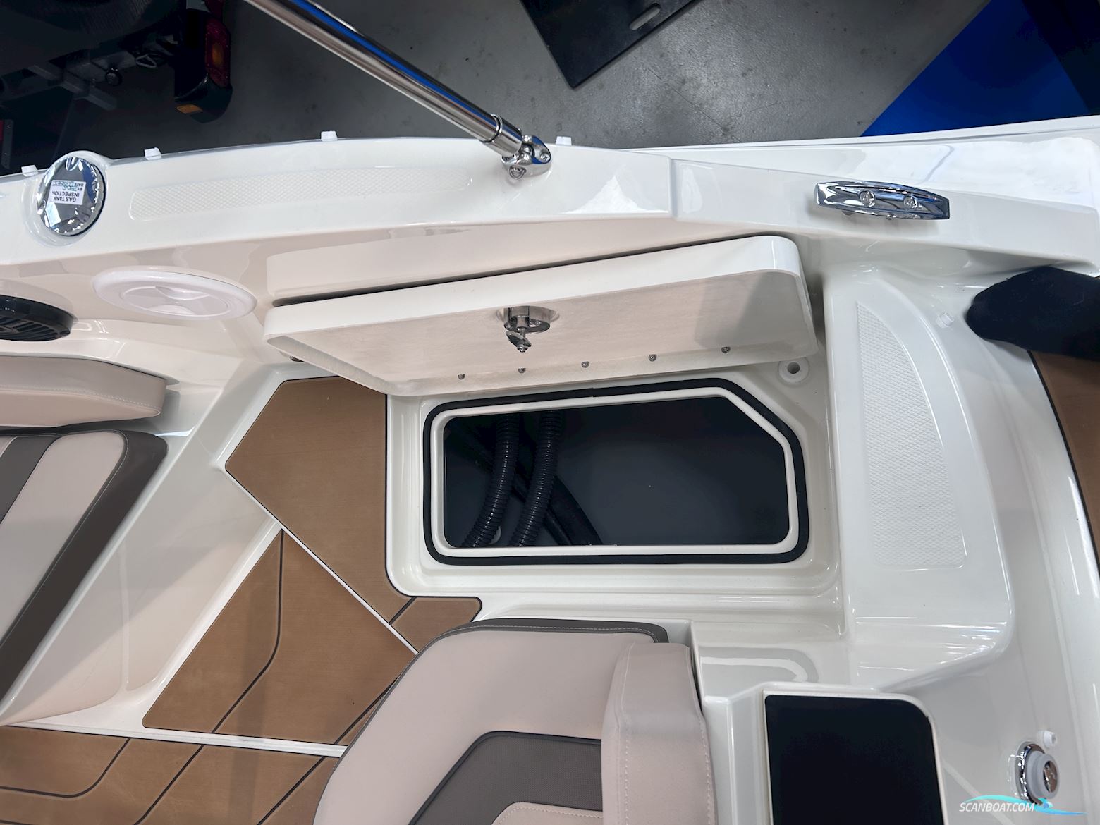 Bayliner V20