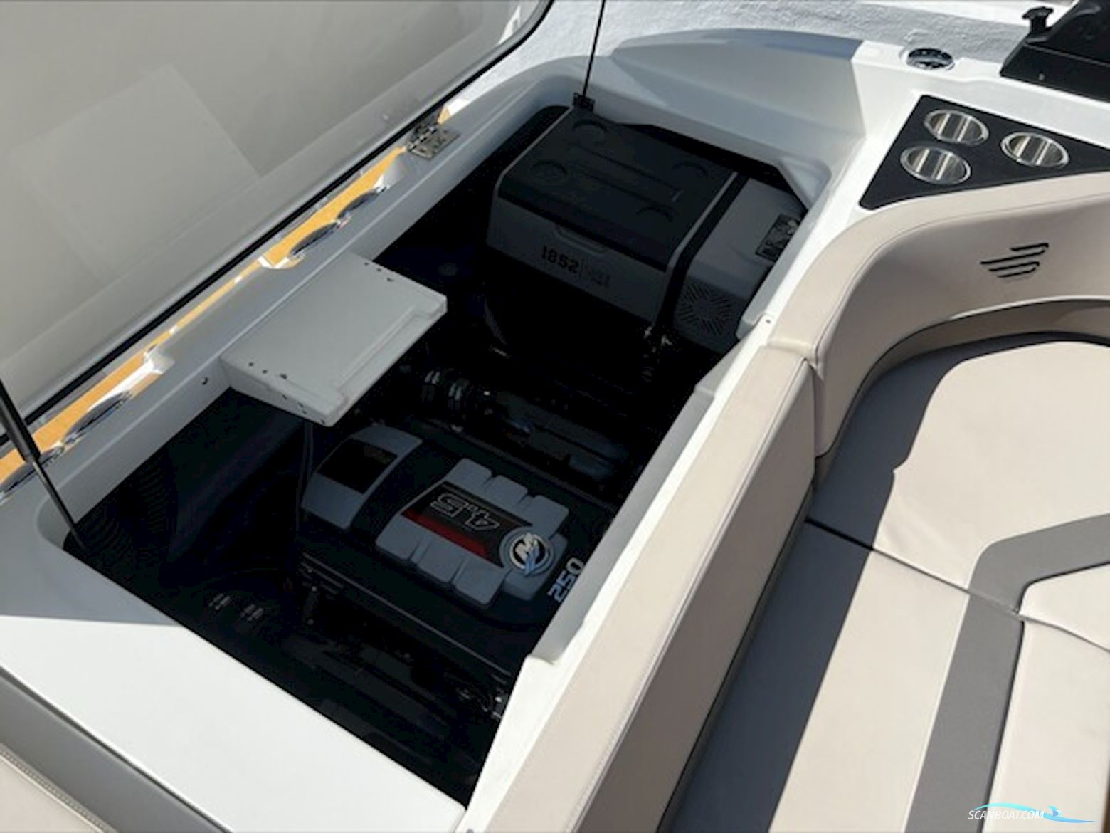 Bayliner V20i, MerCruiser 250 HK V6 4.5 MPI...SOLGT