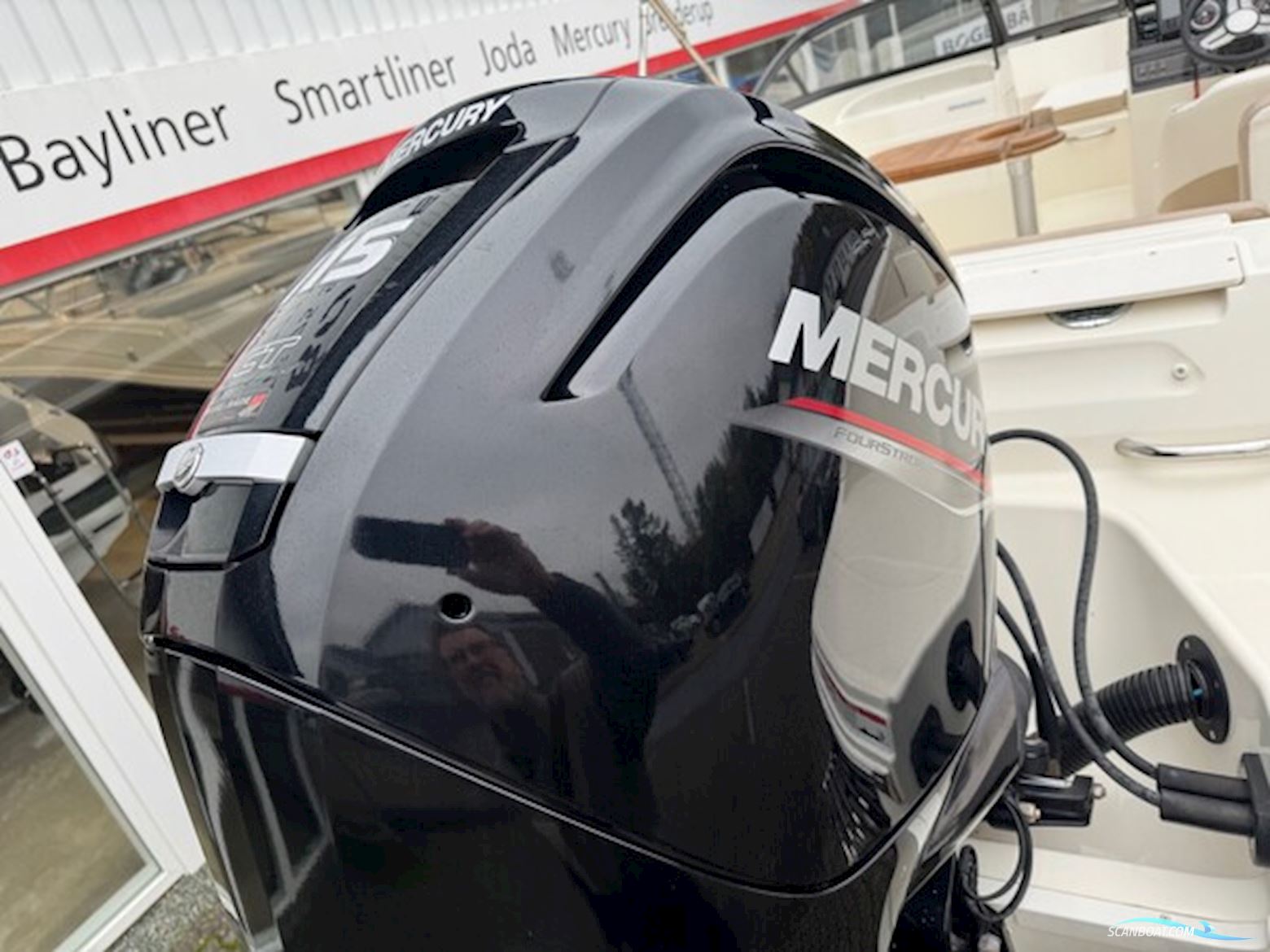 Bayliner VR4 Bowrider med 115 hk Mercury 2,1L XL CT - SOLGT