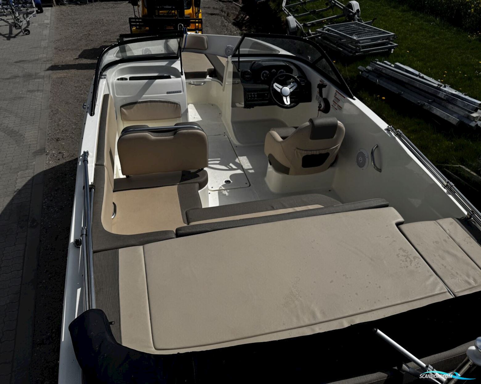 Bayliner VR5 Bowrider