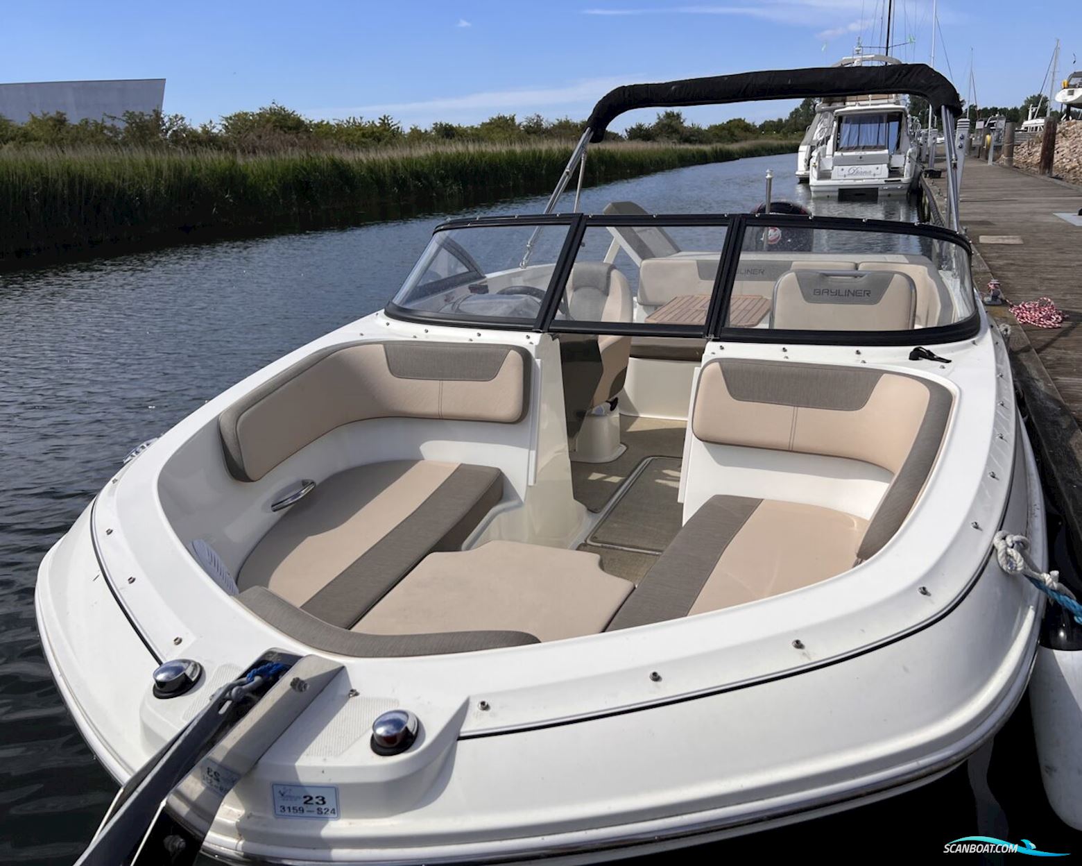 Bayliner VR5 Bowrider