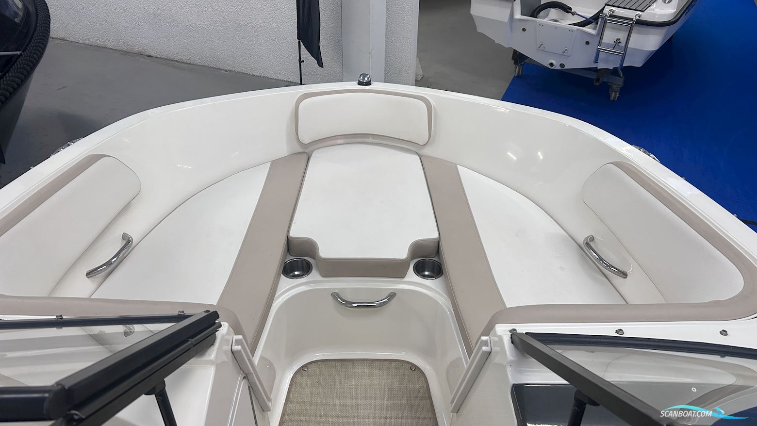 Bayliner VR5 Bowrider