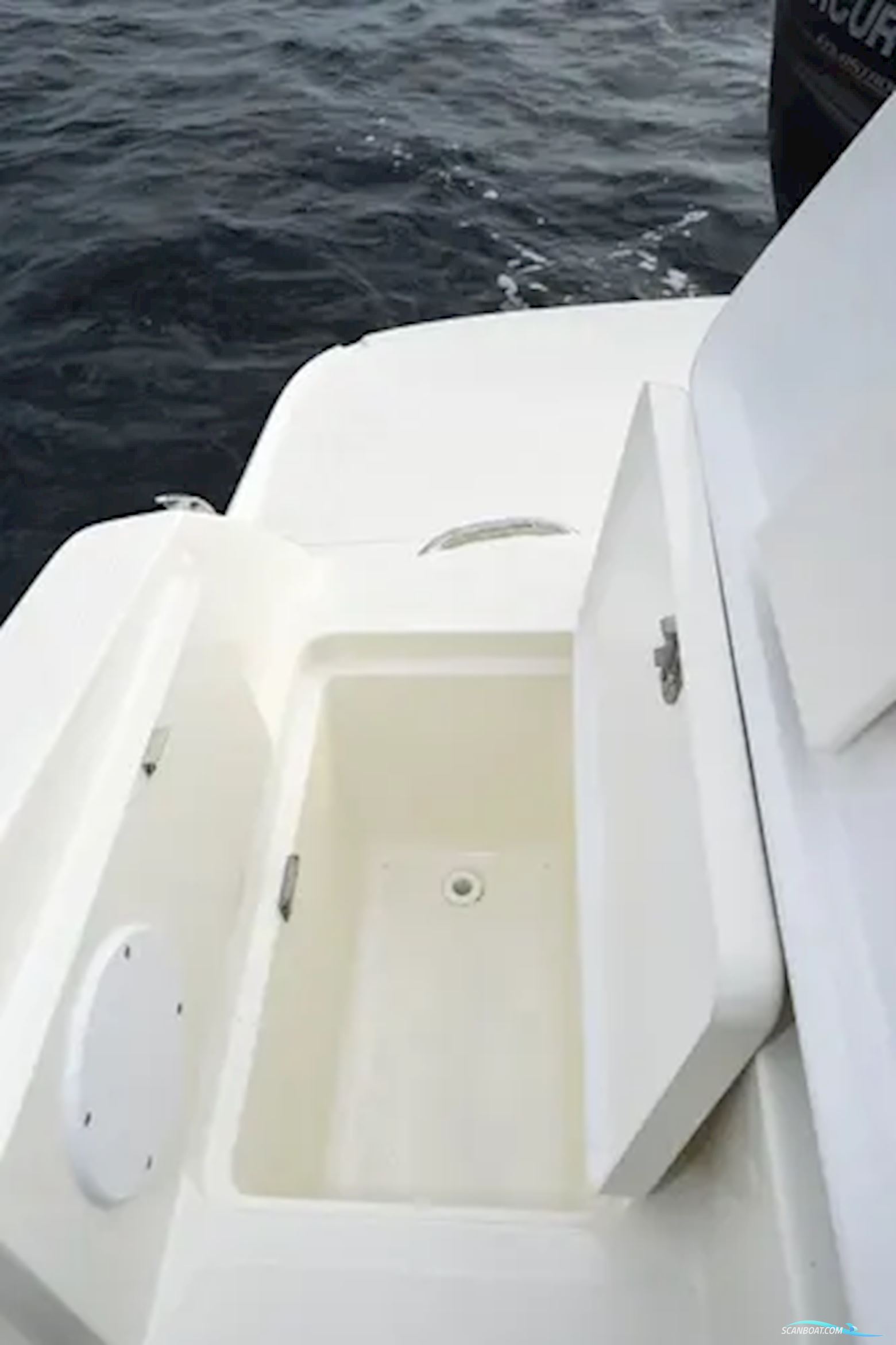 Bayliner VR5 Cuddy ( NY Pris ) Sat 25.000.- Ned