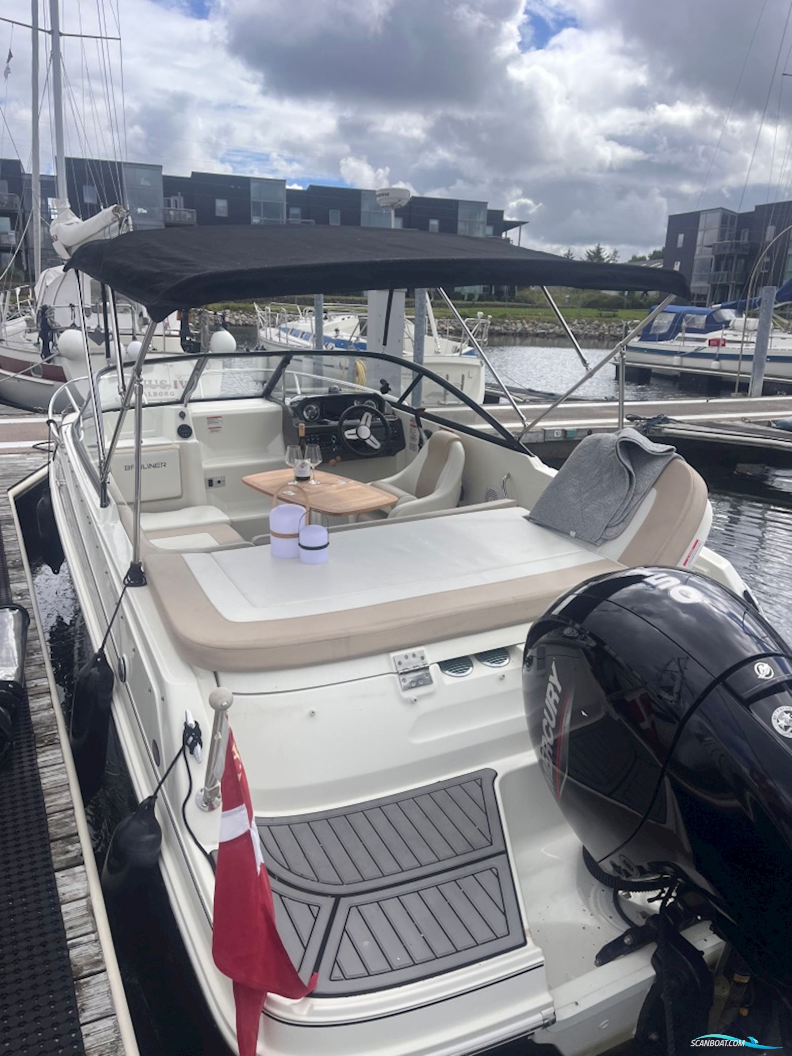 Bayliner VR5 Cuddy - Solgt/Sold