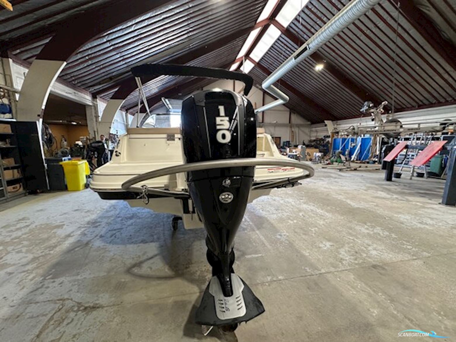 Bayliner VR5 Cuddy – Mercury 150 hk – 2018