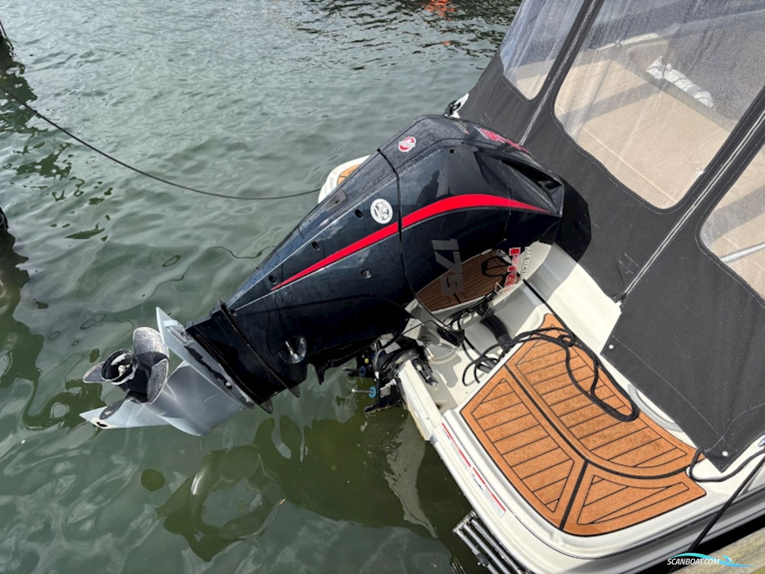 Bayliner VR5 Cuddy OB