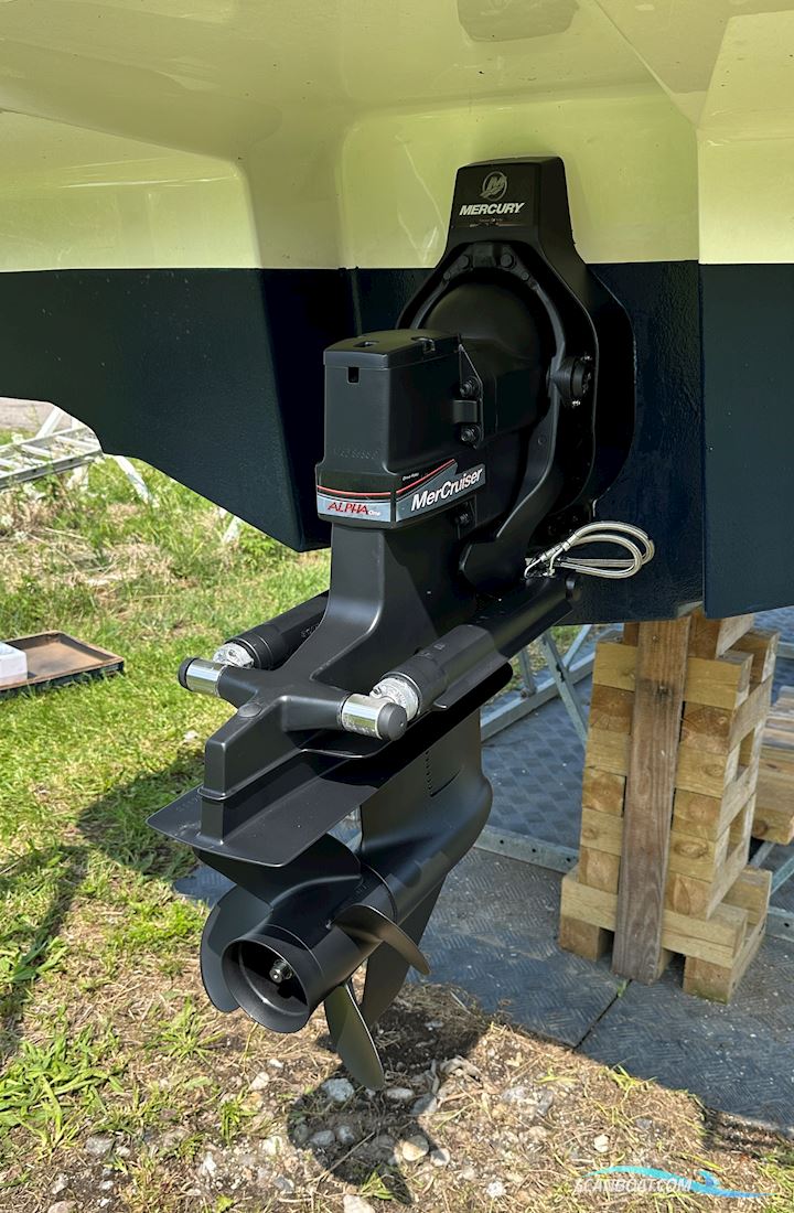 Bayliner VR6 - Mercruiser 4.5L